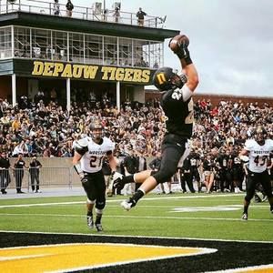 Meet your Posher, Chase